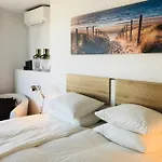 La Mar *